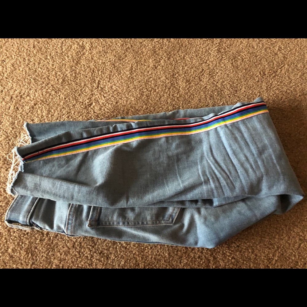 Express jeans w/ sewed on multicoloured stripes